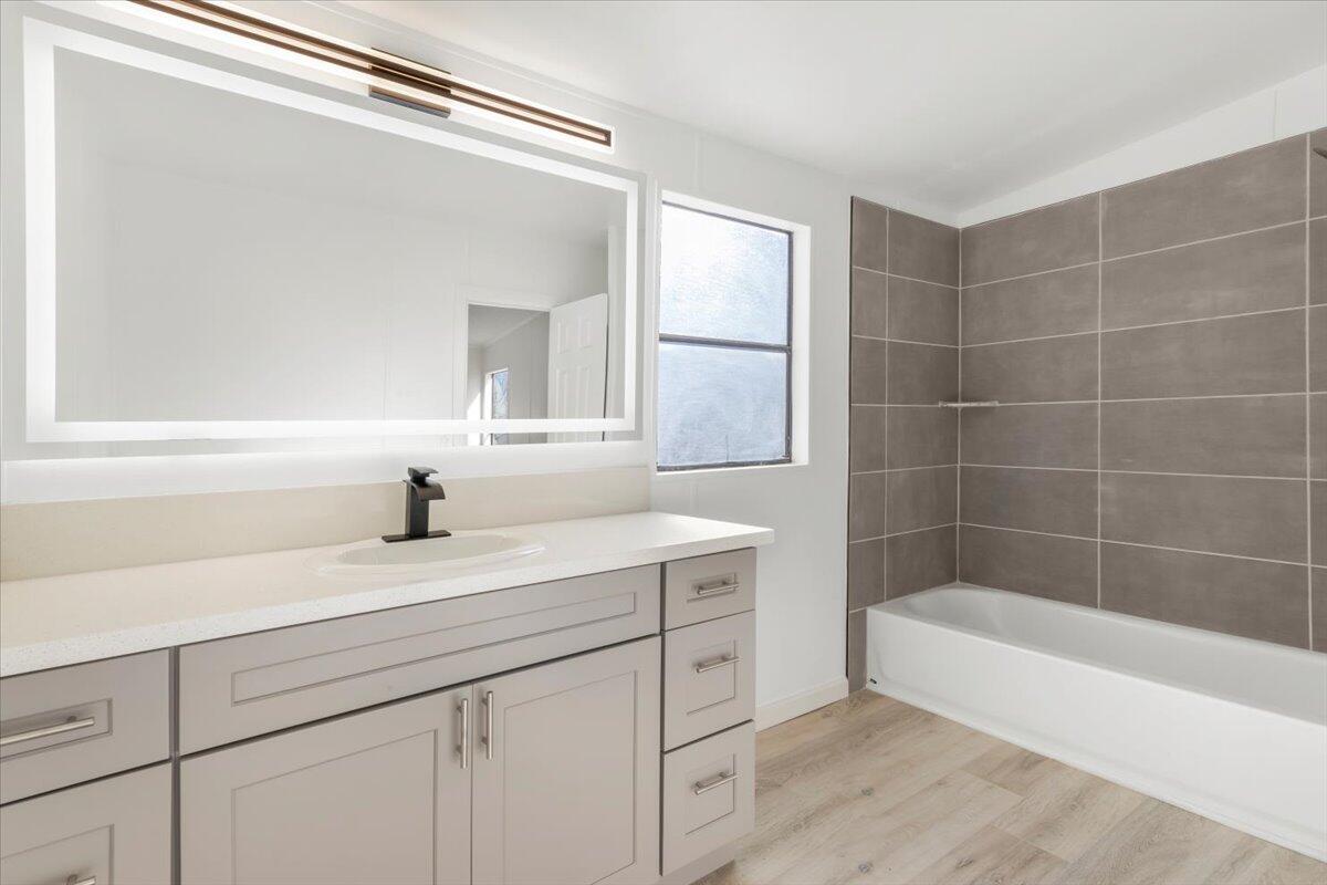 45111 E 25th St E Street Unit: 60