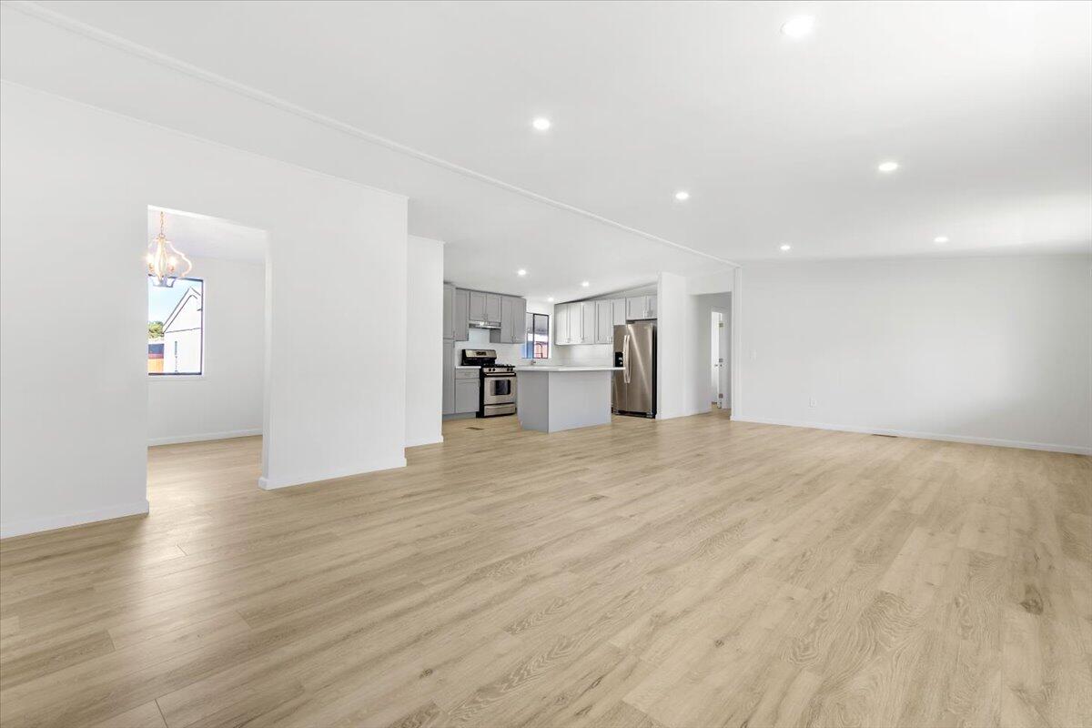 45111 E 25th St E Street Unit: 60