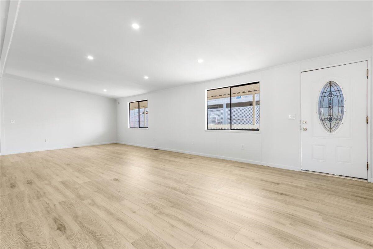 45111 E 25th St E Street Unit: 60