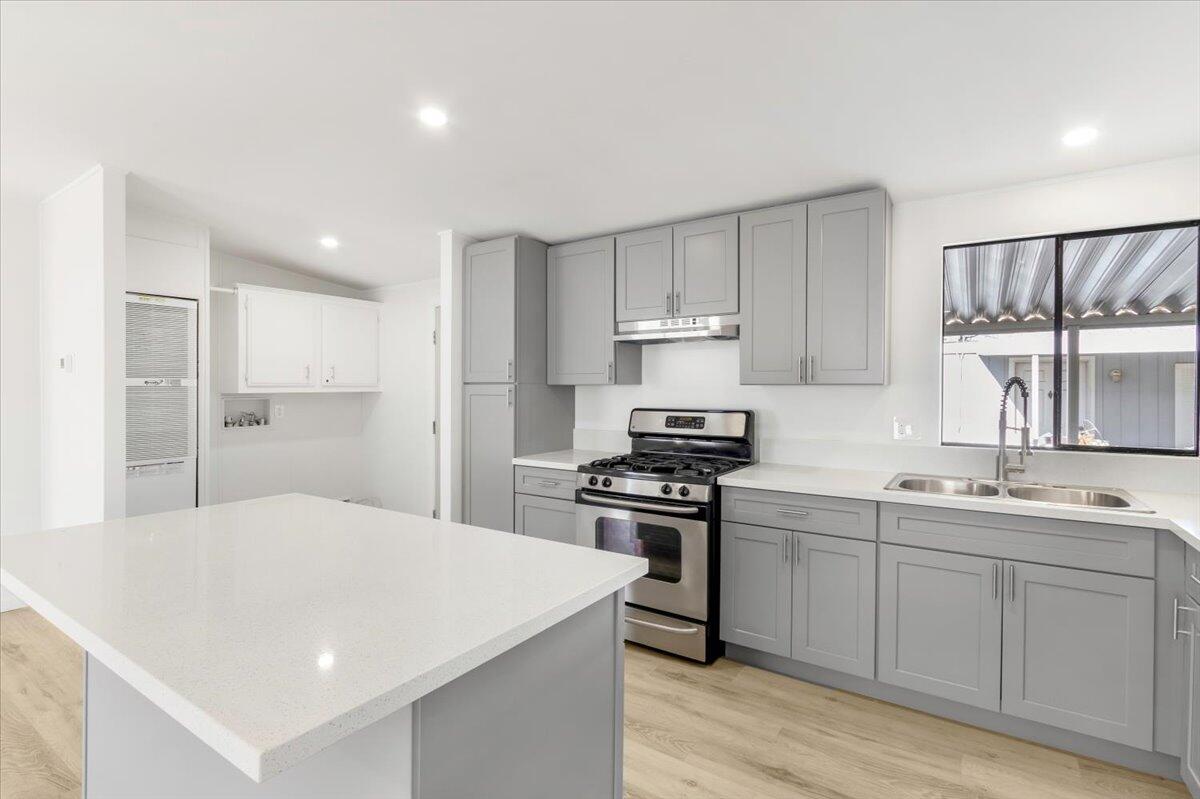 45111 E 25th St E Street Unit: 60
