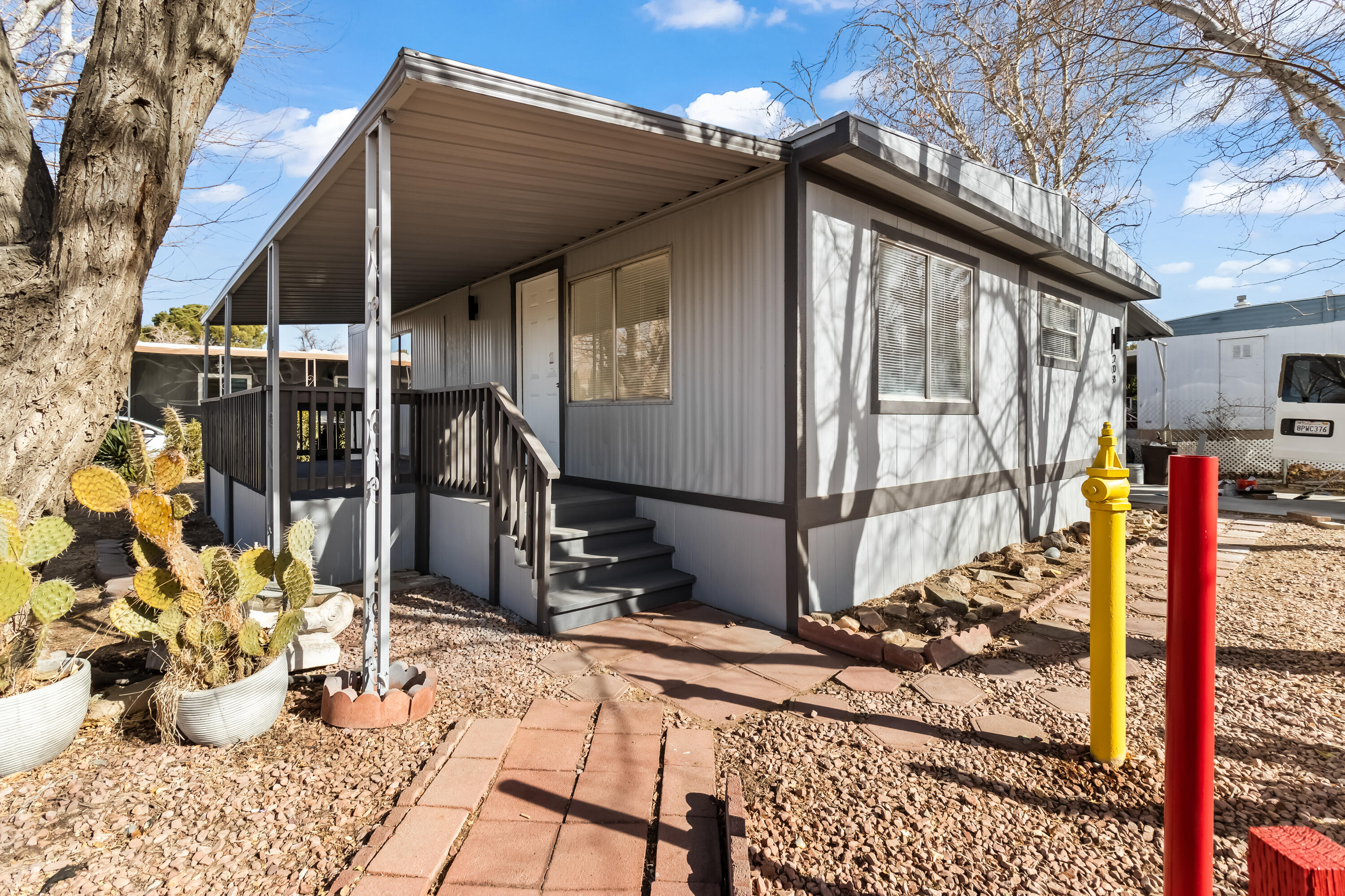43850 E 20th St E Unit: 208