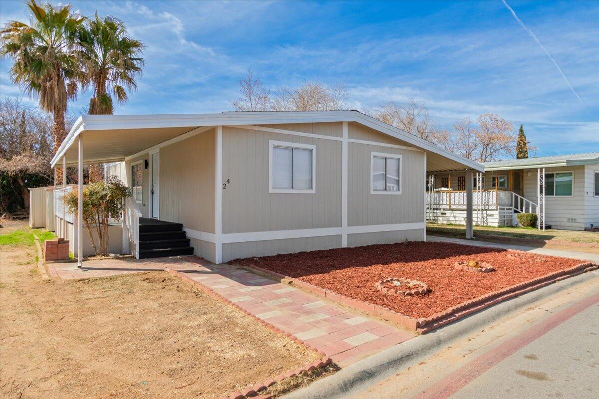 2330 E Avenue J8 Unit: 24