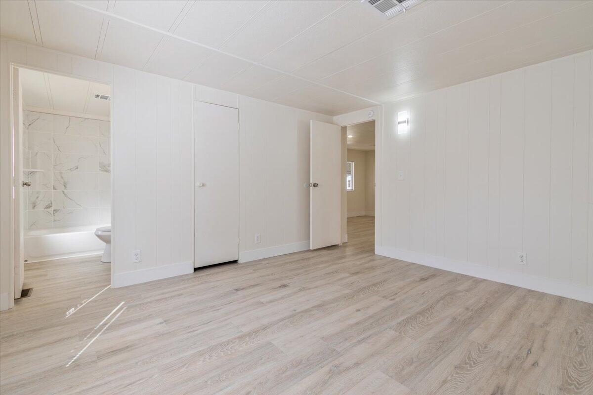 2330 E Avenue J8 Unit: 24