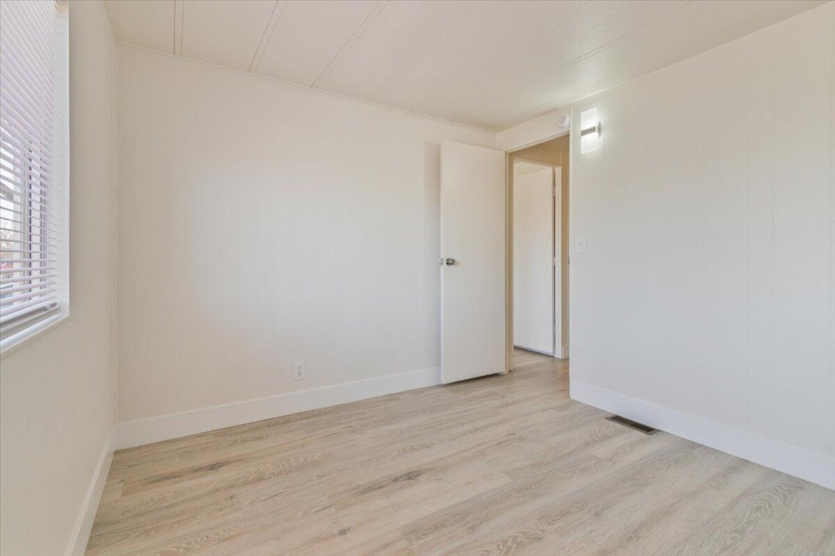 2330 E Avenue J8 Unit: 24