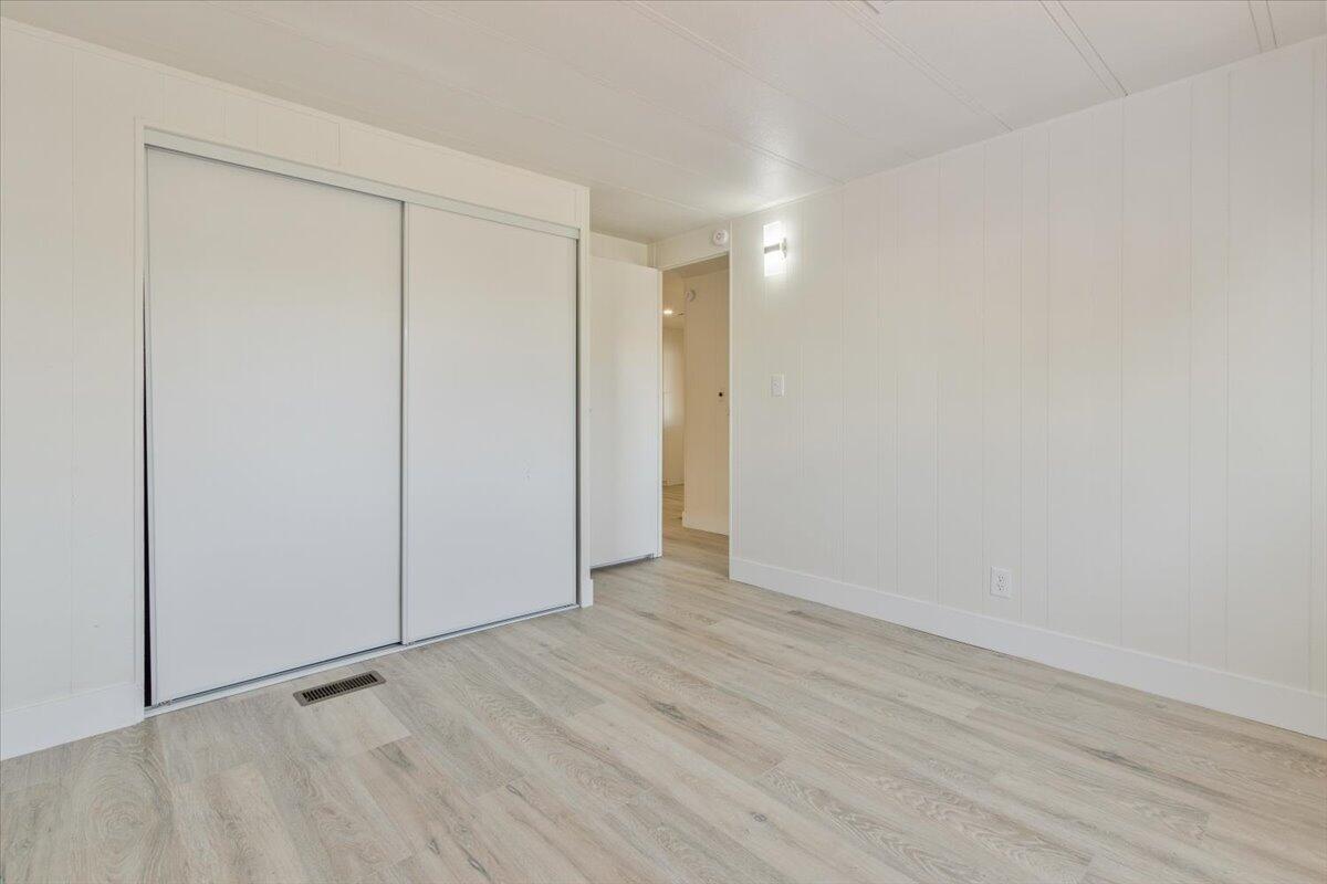2330 E Avenue J8 Unit: 24