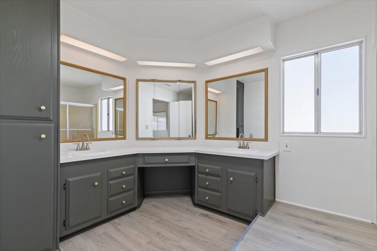 43850 E 20 Street Unit: 251