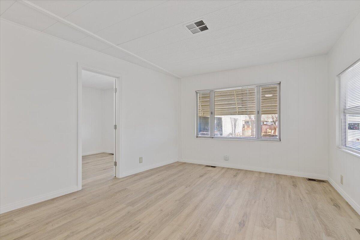 43850 E 20 Street Unit: 251