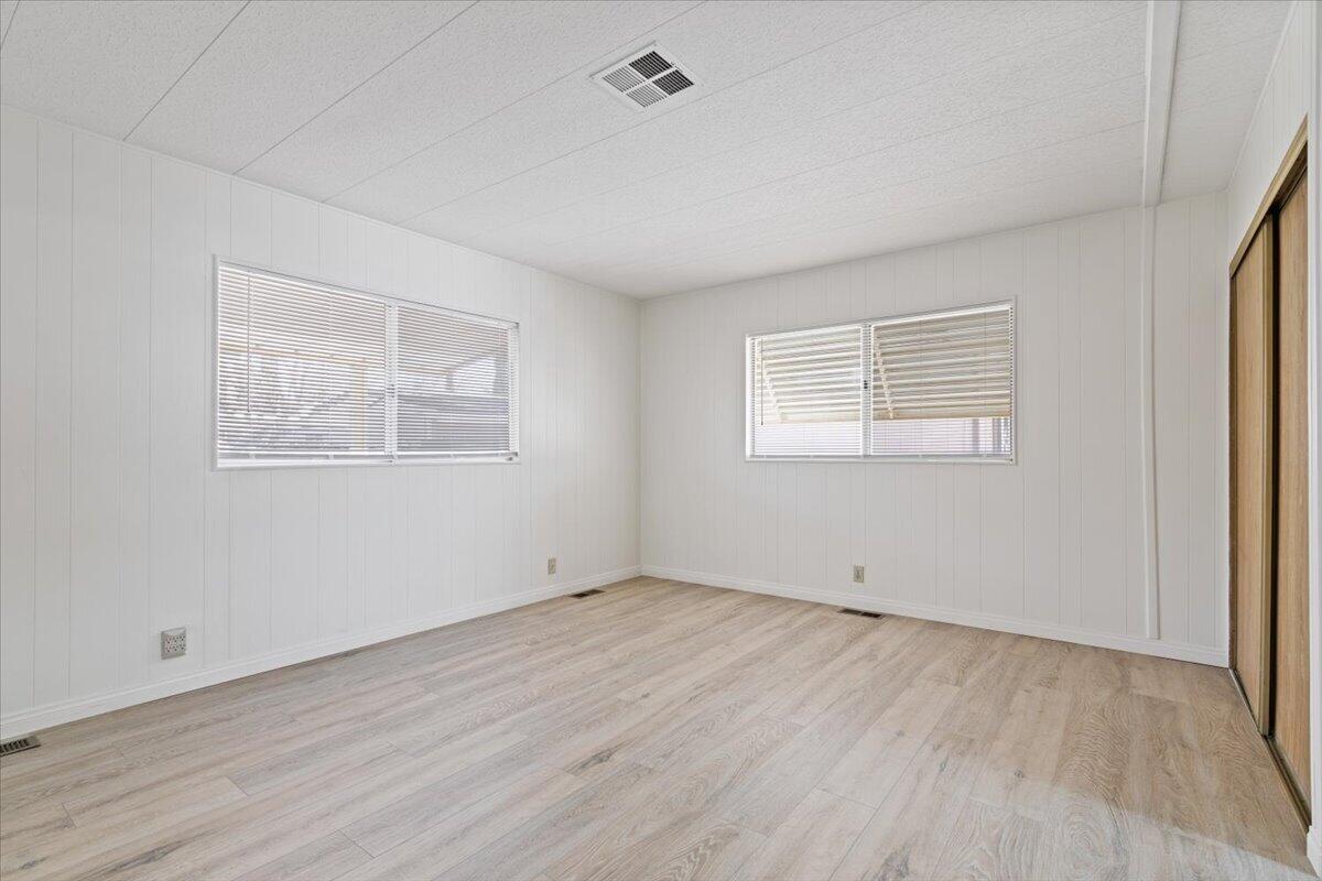 43850 E 20 Street Unit: 251