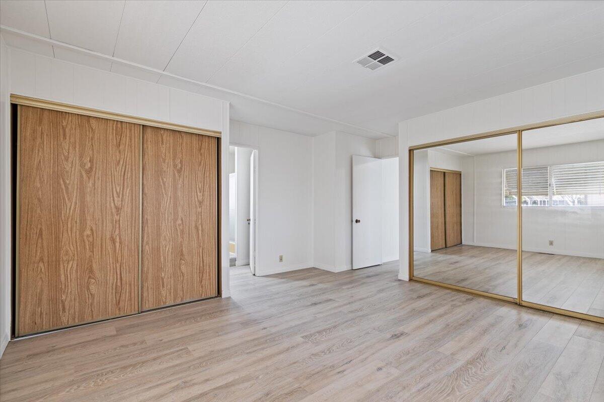 43850 E 20 Street Unit: 251