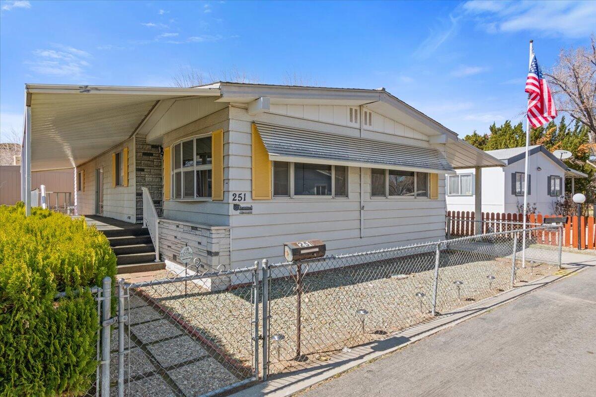 43850 E 20 Street Unit: 251
