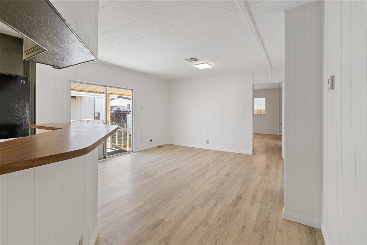 43850 E 20 Street Unit: 251