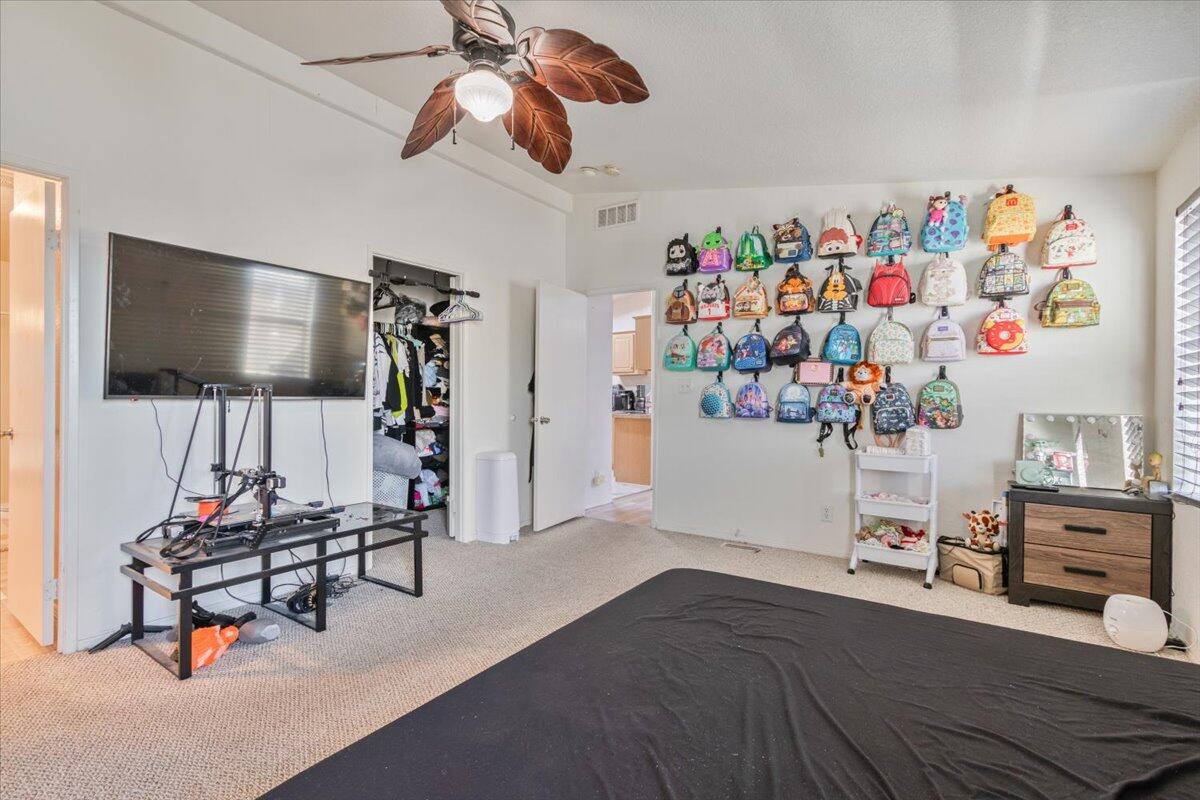 1501 E I Ave Unit: 125