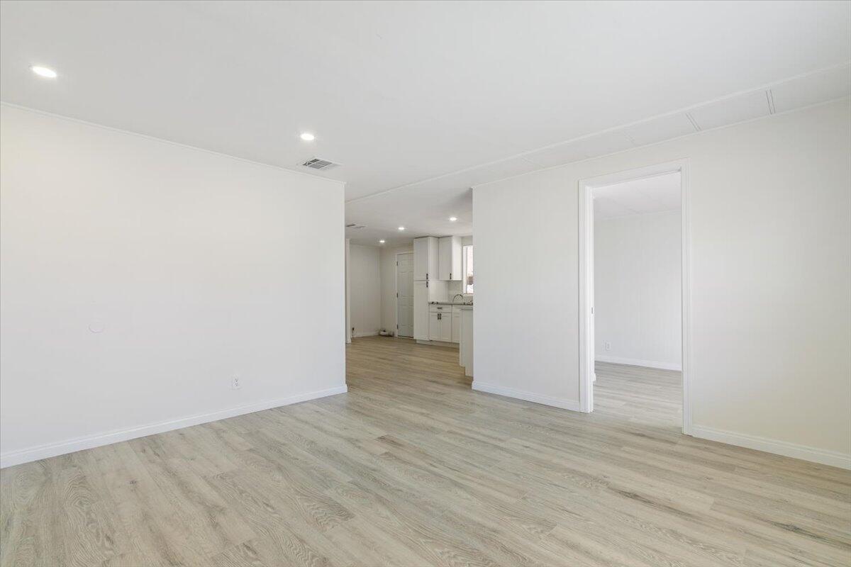 43850 E 20th Street Unit: 94