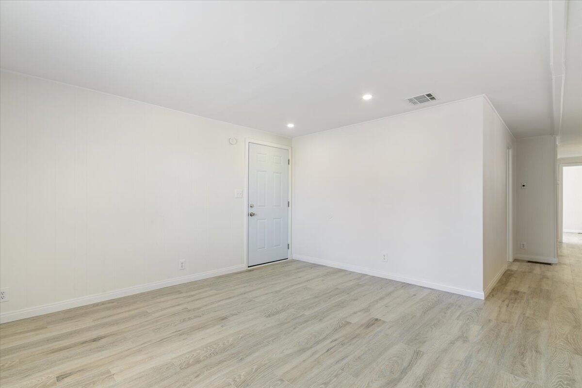 43850 E 20th Street Unit: 94