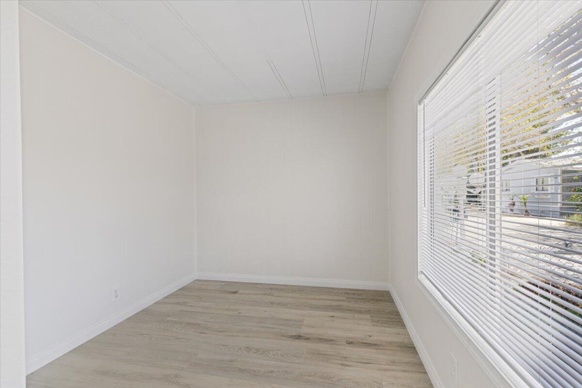 43850 E 20th Street Unit: 256