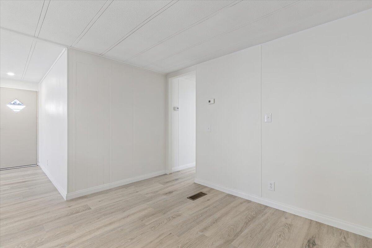 43850 E 20th Street Unit: 256
