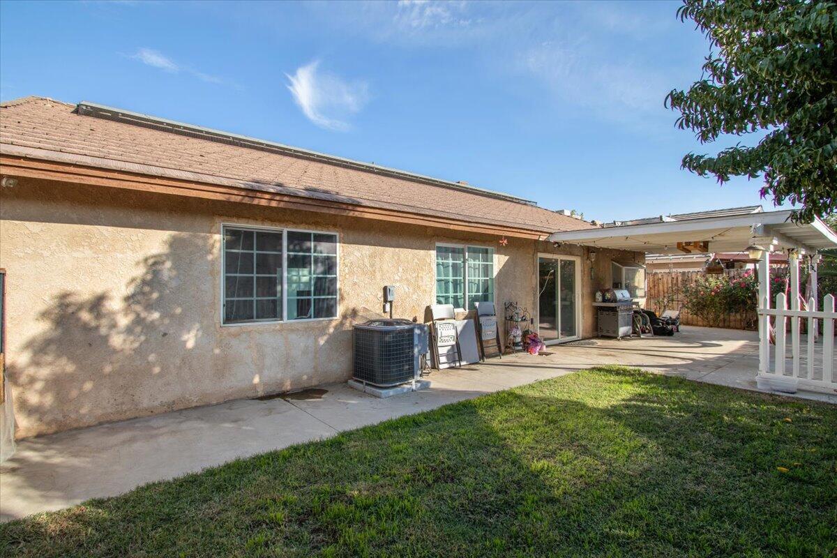 43859 Estrella Lane