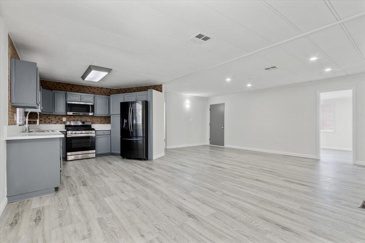 1301 E Avenue I Unit: #238