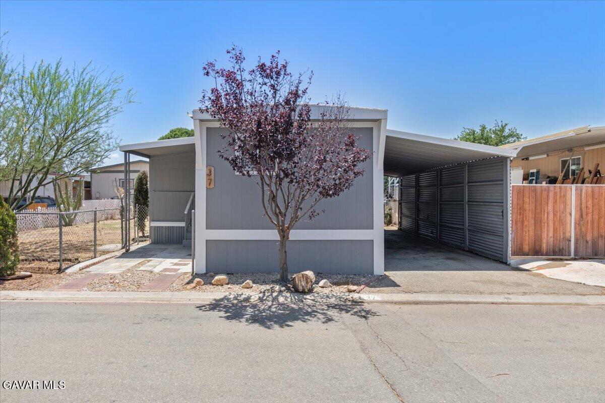 1301 E Avenue I Unit: #37