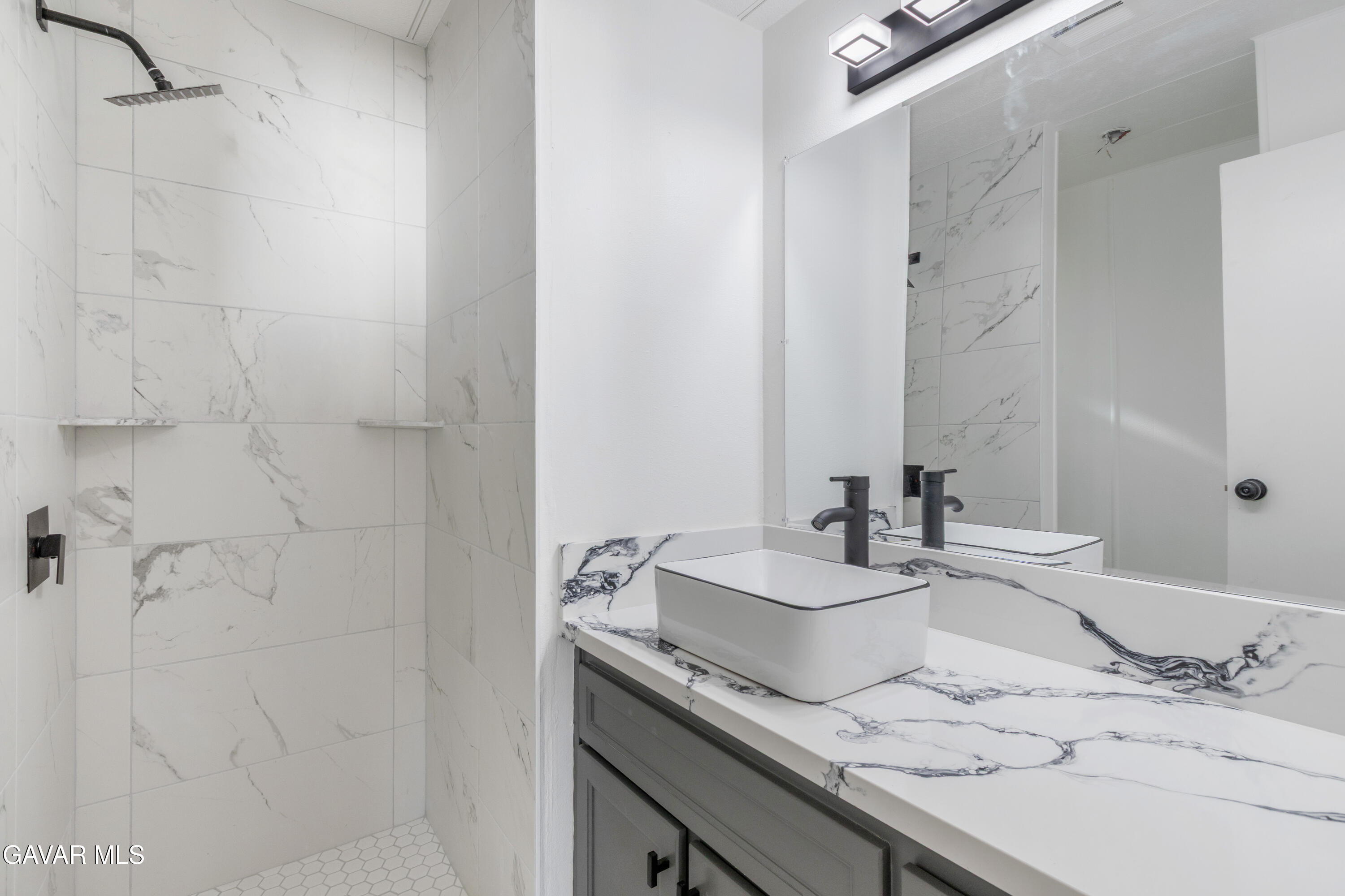 3255 E Ave R Unit: 177