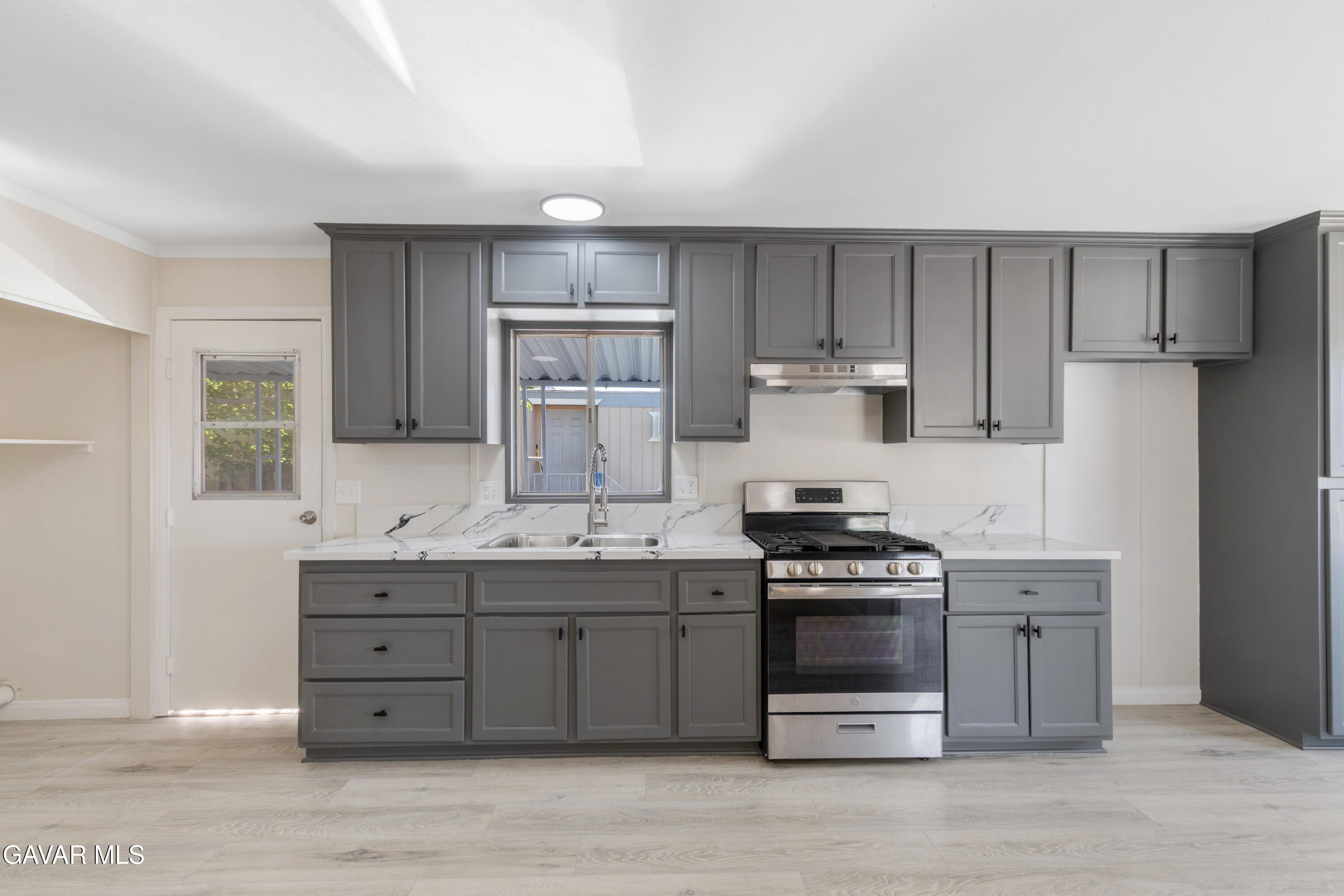 3255 E Ave R Unit: 177