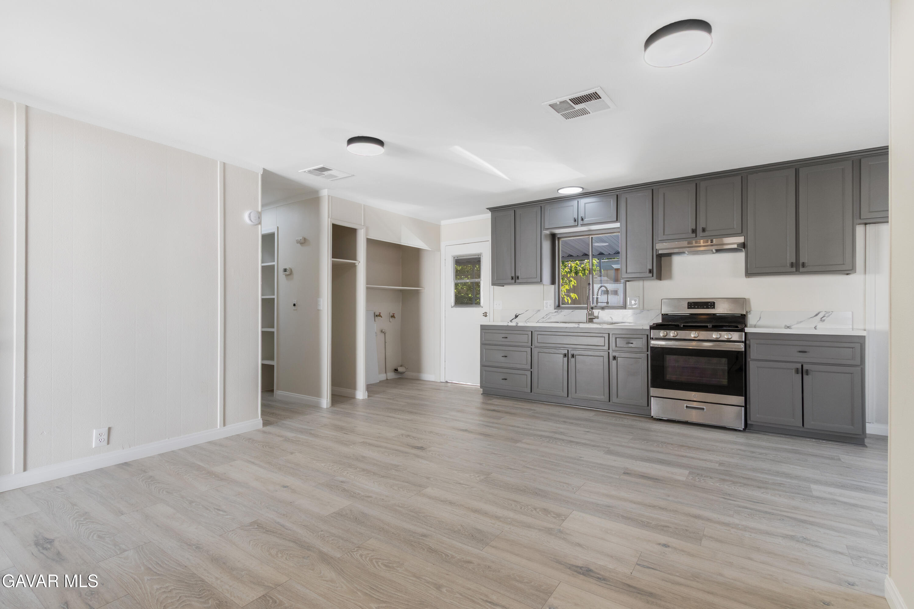 3255 E Ave R Unit: 177