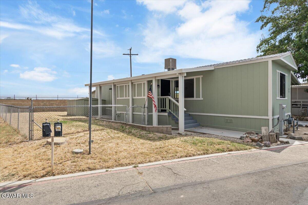 45800 Challenger Way Unit: #11