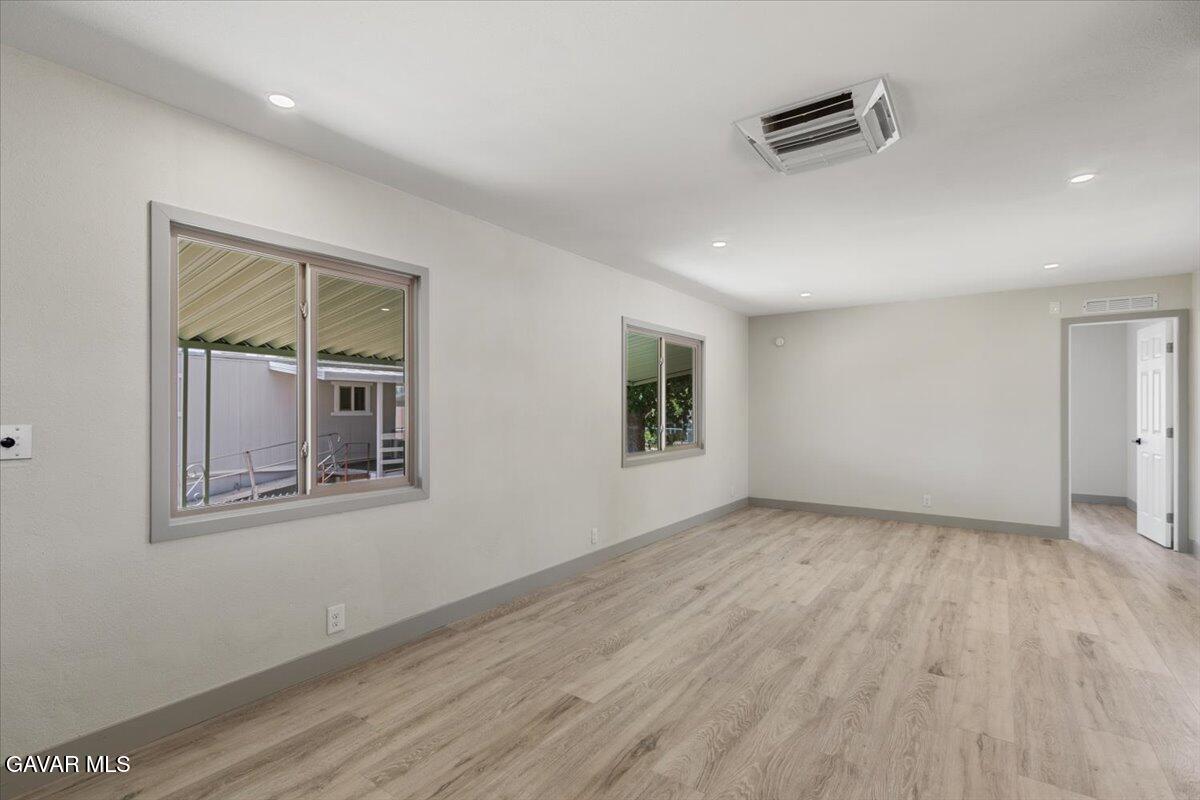 45800 Challenger Way Unit: #11