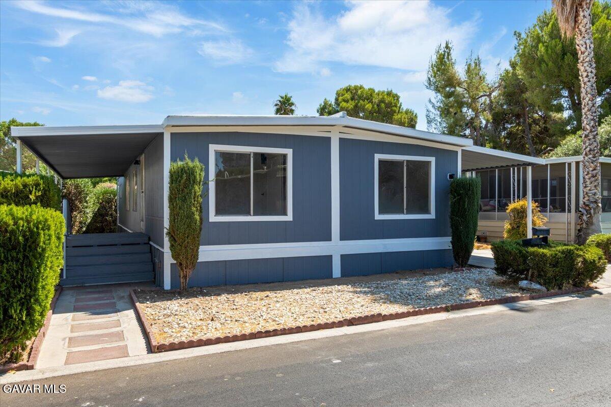 43850 20th St E Unit: 33