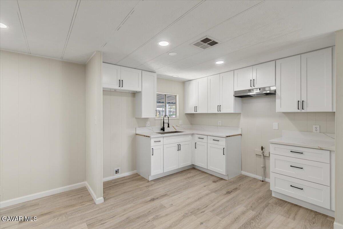 43850 20th St E Unit: 33