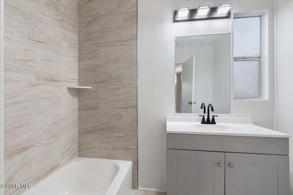 1301 E Avenue I Unit: #409