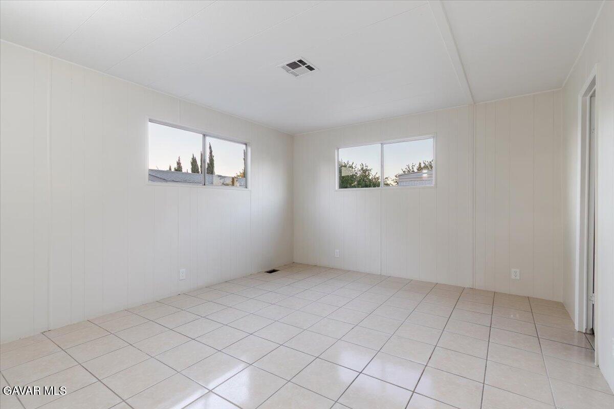 1301 E Avenue I Unit: #409