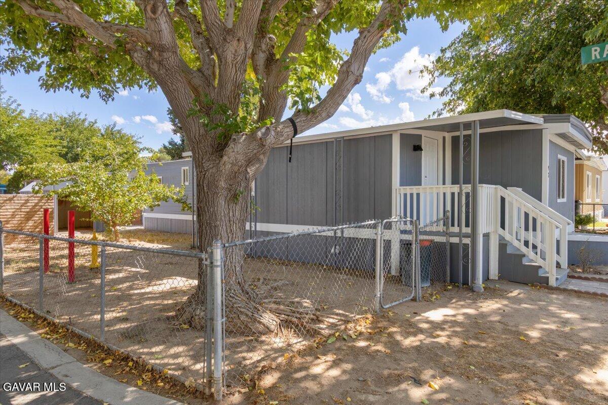 43850 20th St E Unit: #92