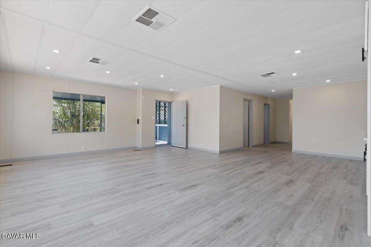 45800 Challenger Way Unit: 304