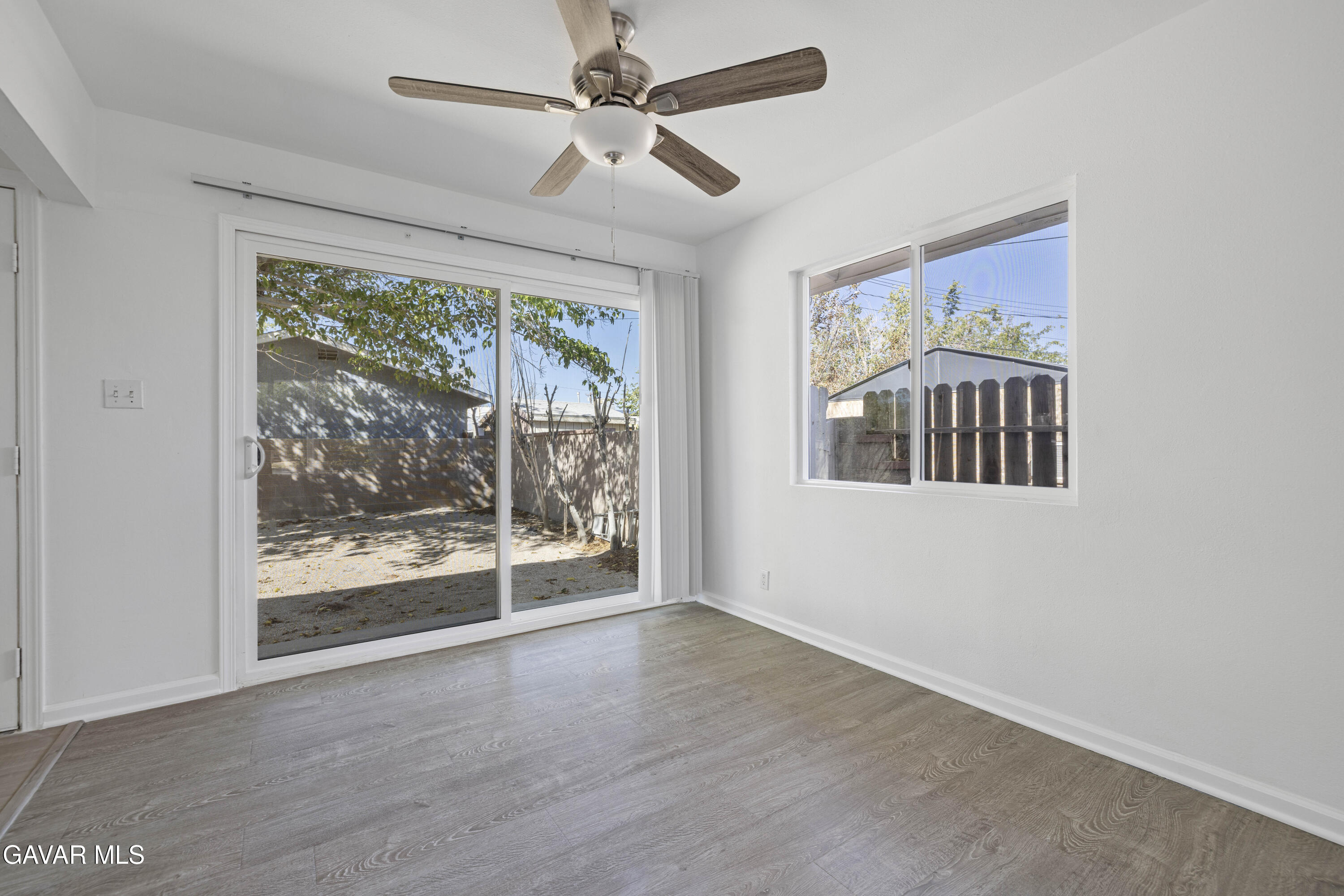 45517 Kingtree Avenue