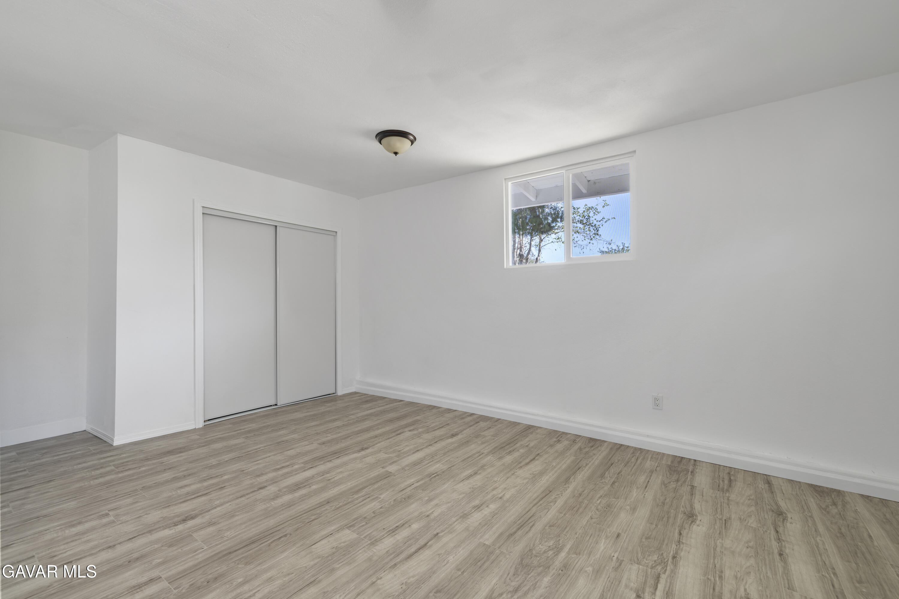 45517 Kingtree Avenue