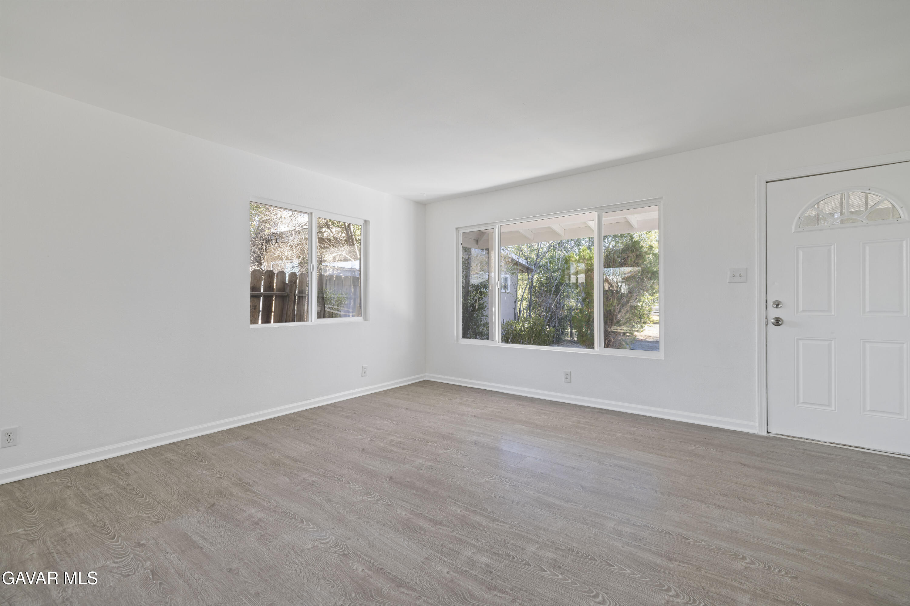 45517 Kingtree Avenue