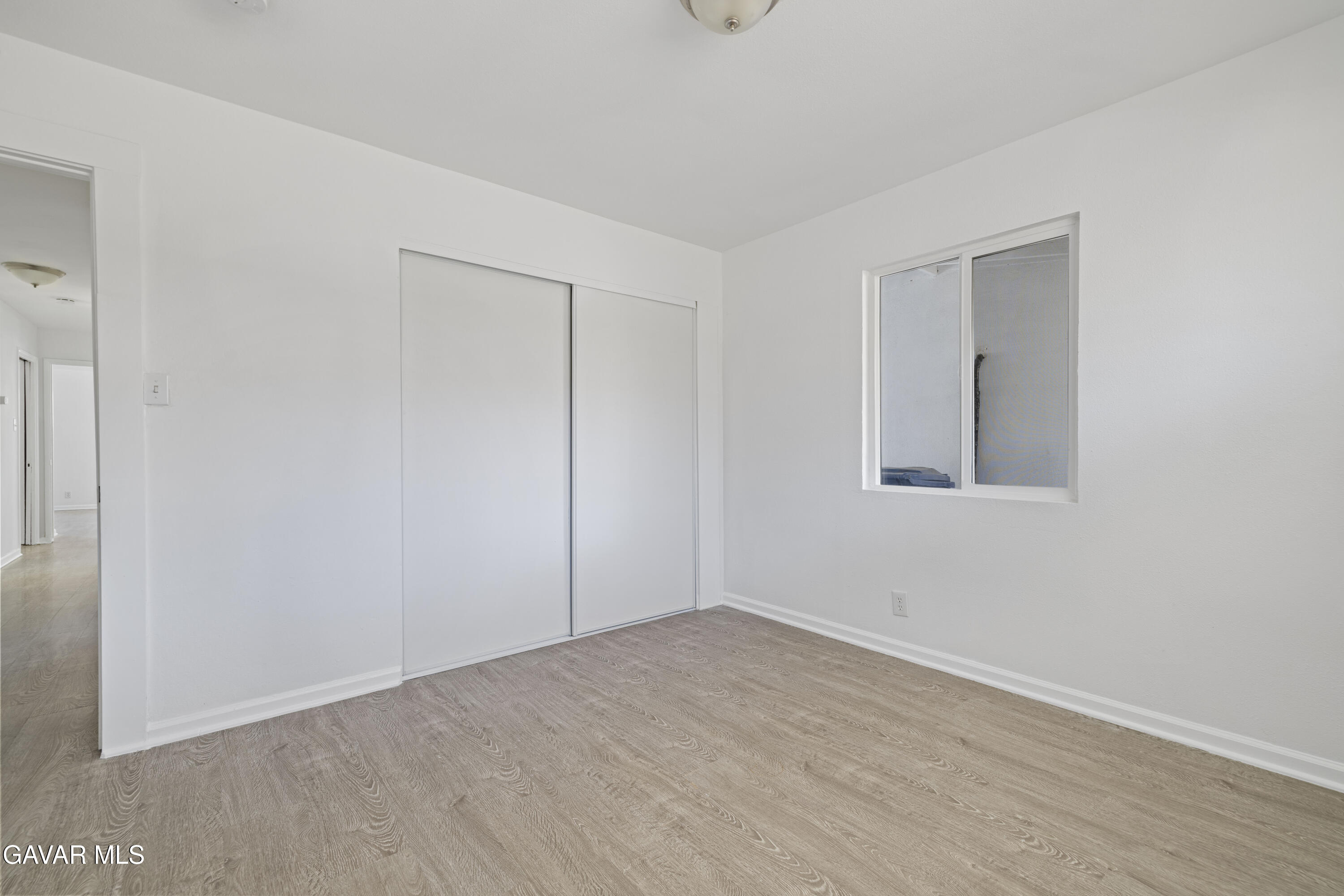 45517 Kingtree Avenue