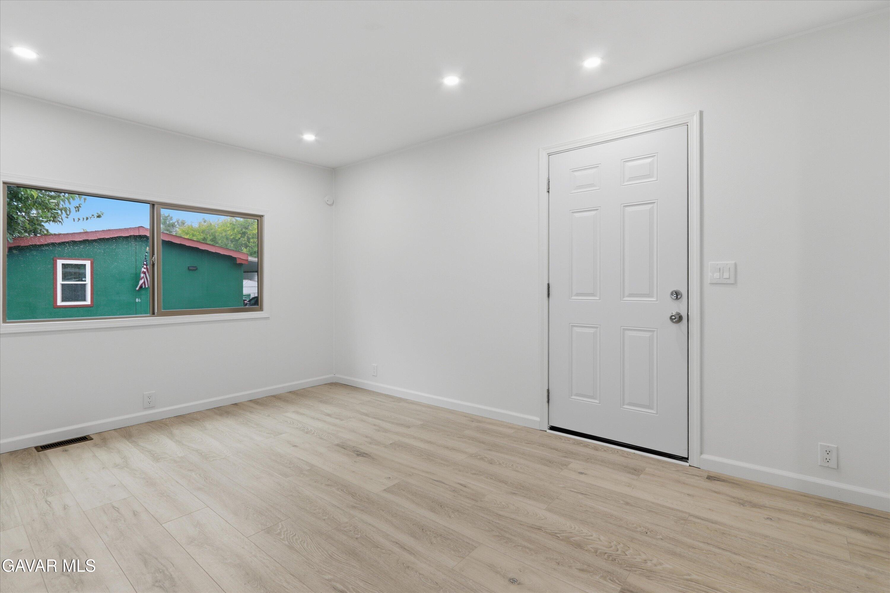 43850 20th St East Unit: 80