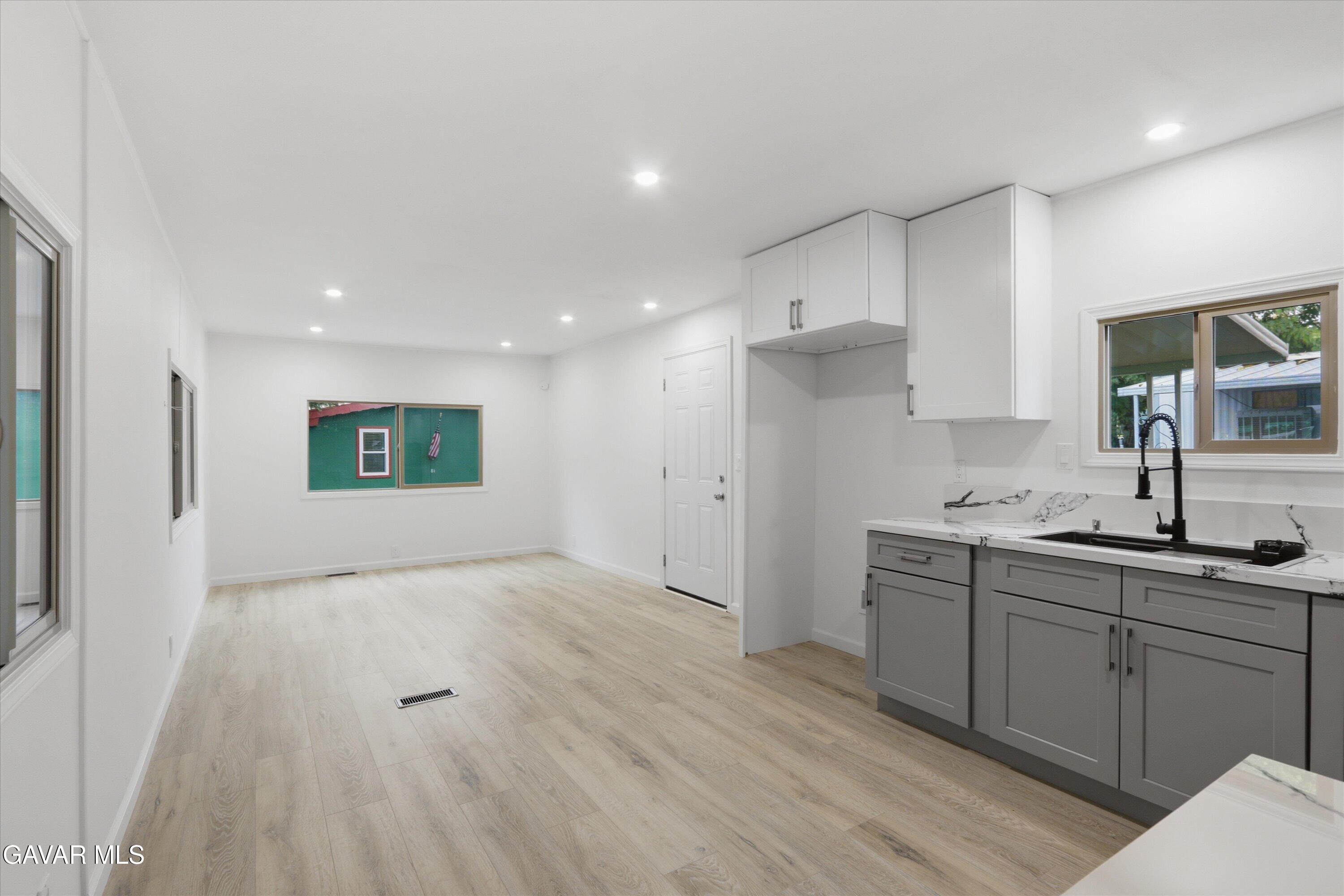 43850 20th St East Unit: 80