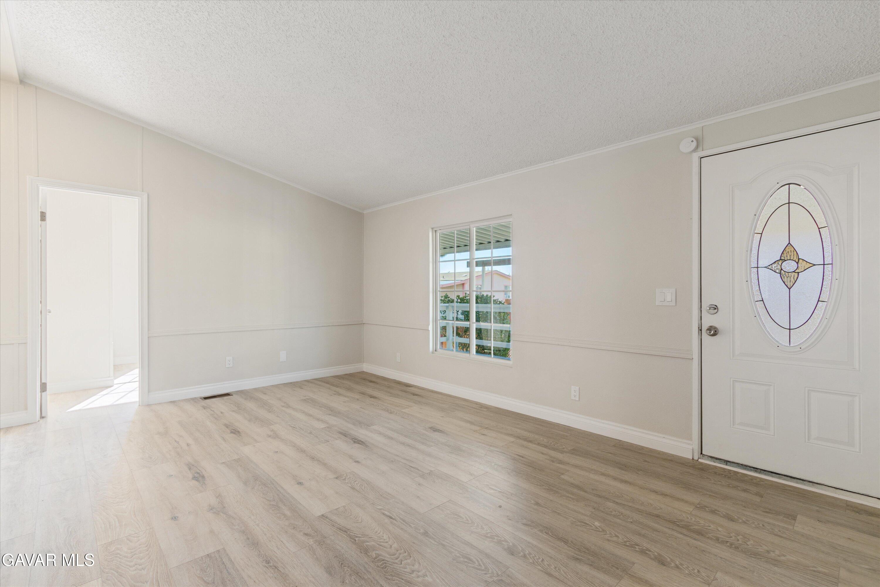 45111 E 25th St Unit: 12