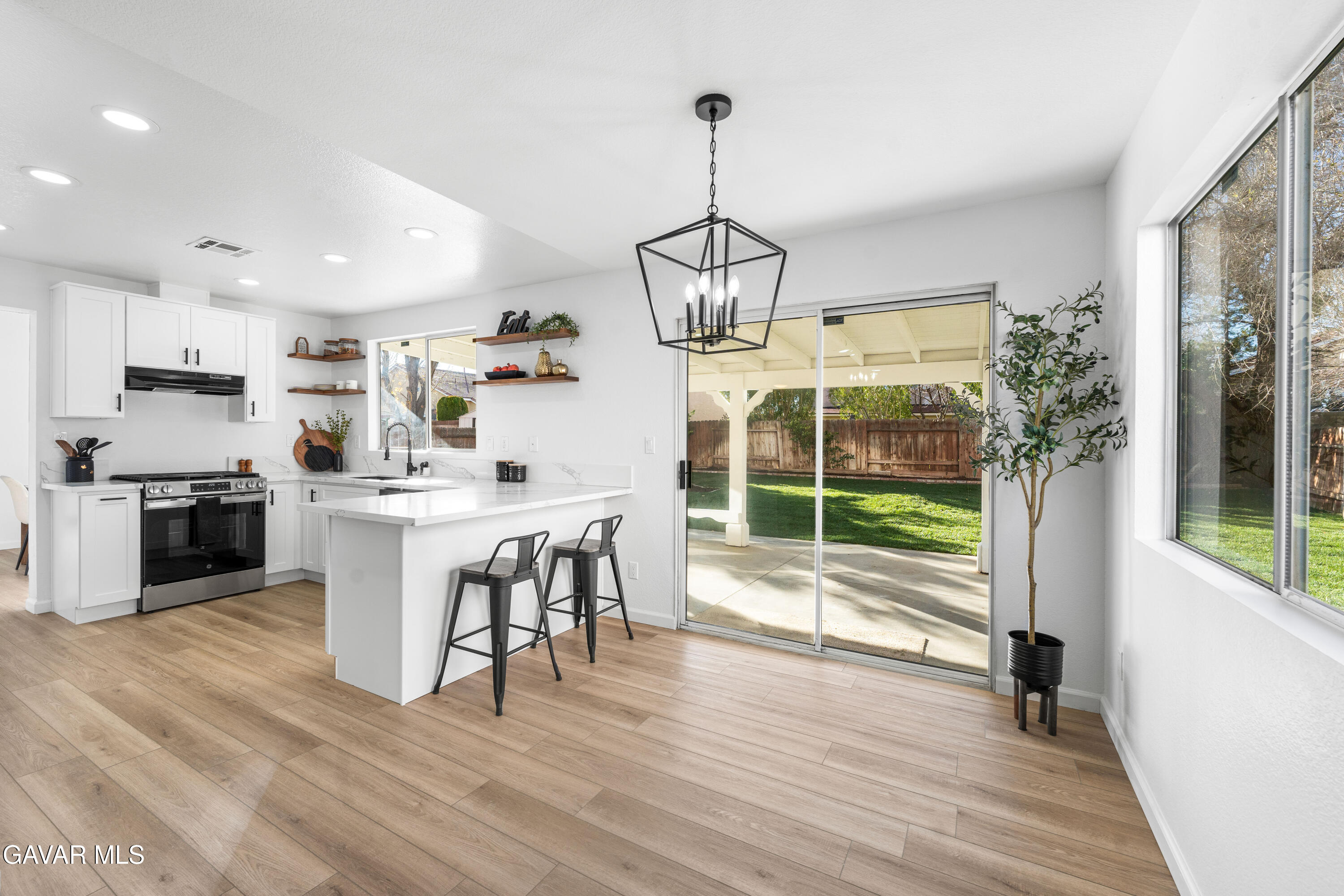 44123 Sundance Court