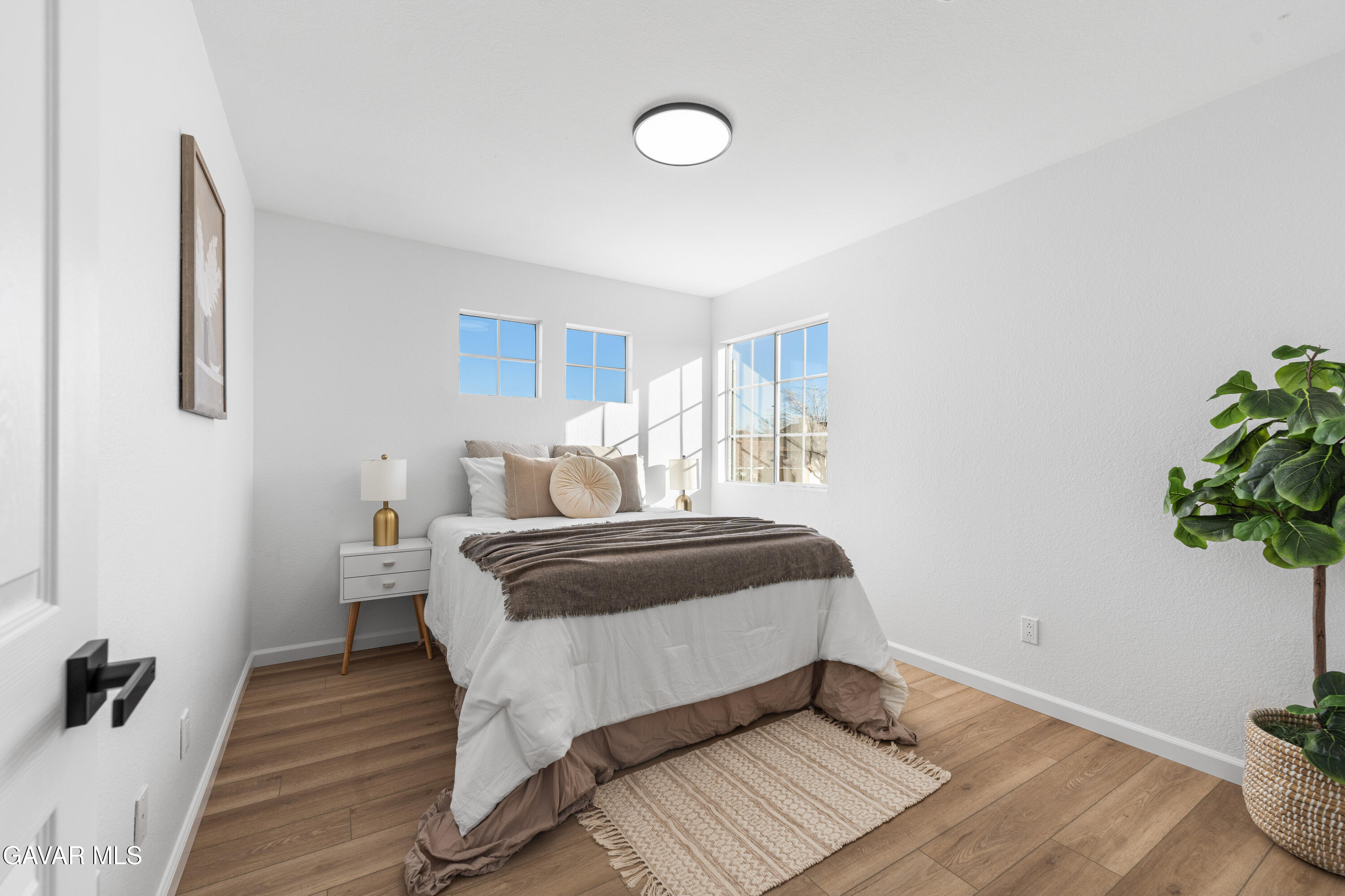 44123 Sundance Court