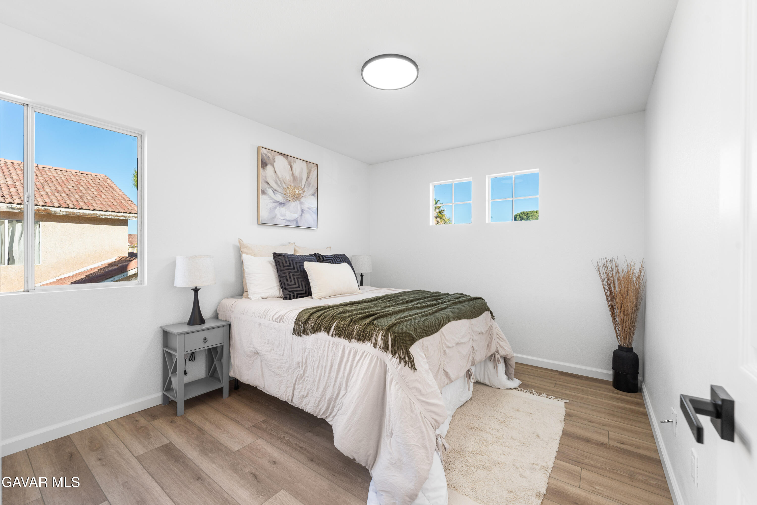 44123 Sundance Court