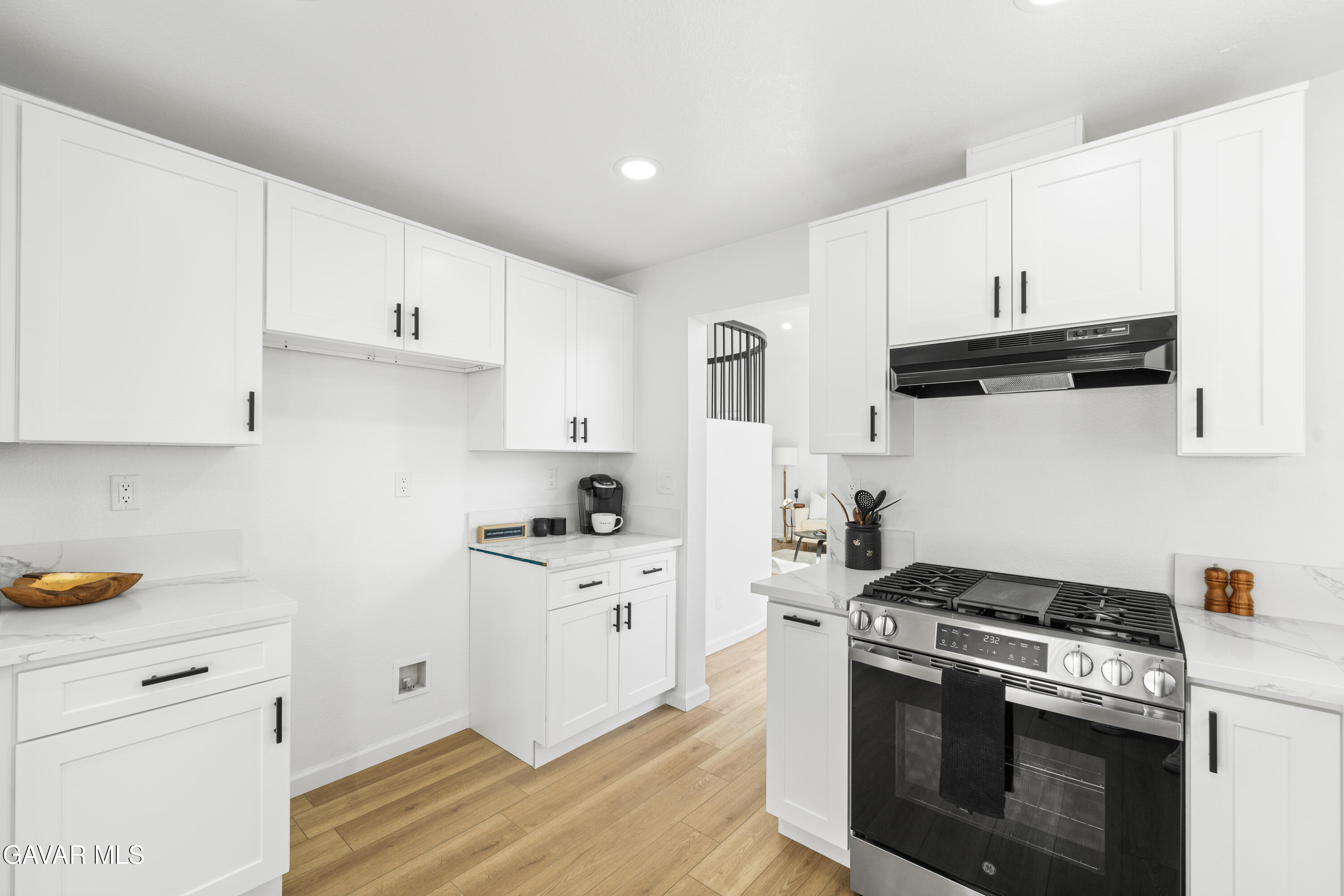 44123 Sundance Court