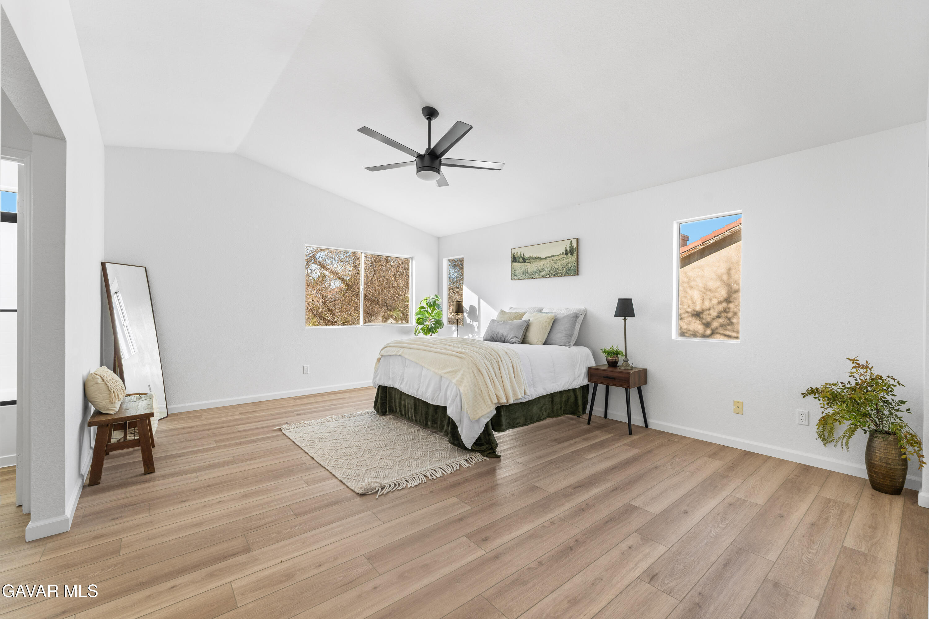 44123 Sundance Court