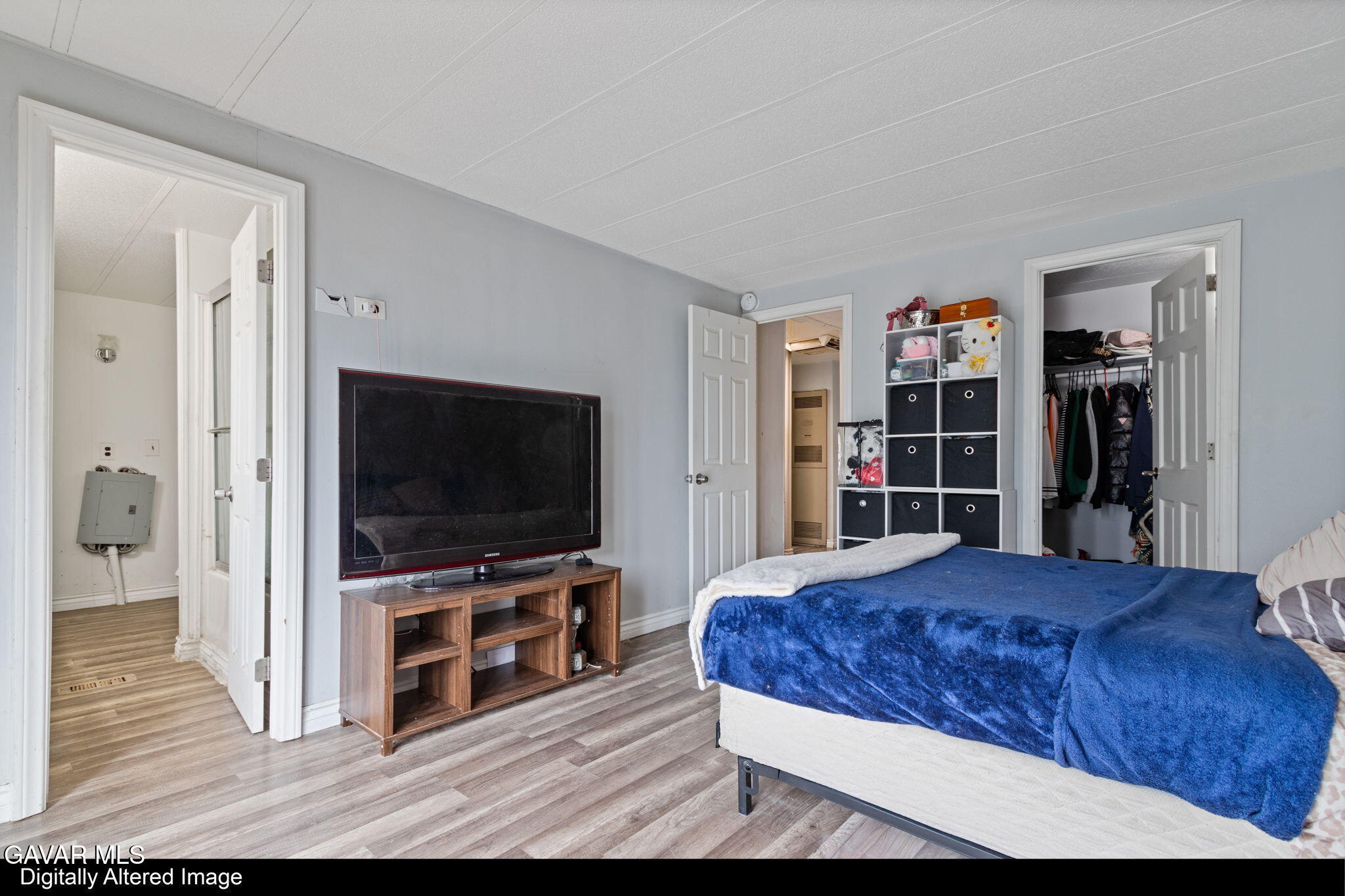 45800 Challenger Way, 154