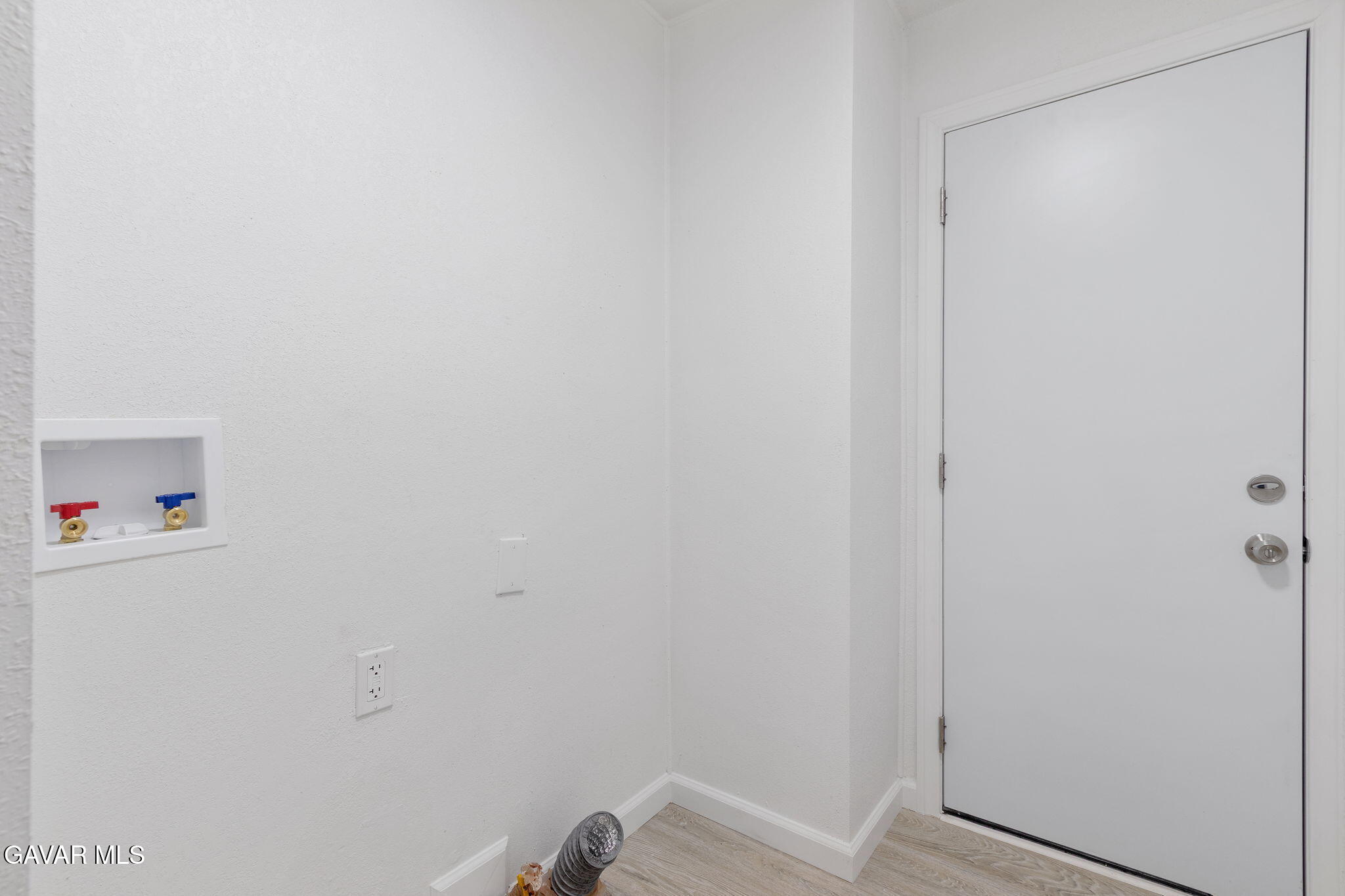 43850 E 20th St, 226