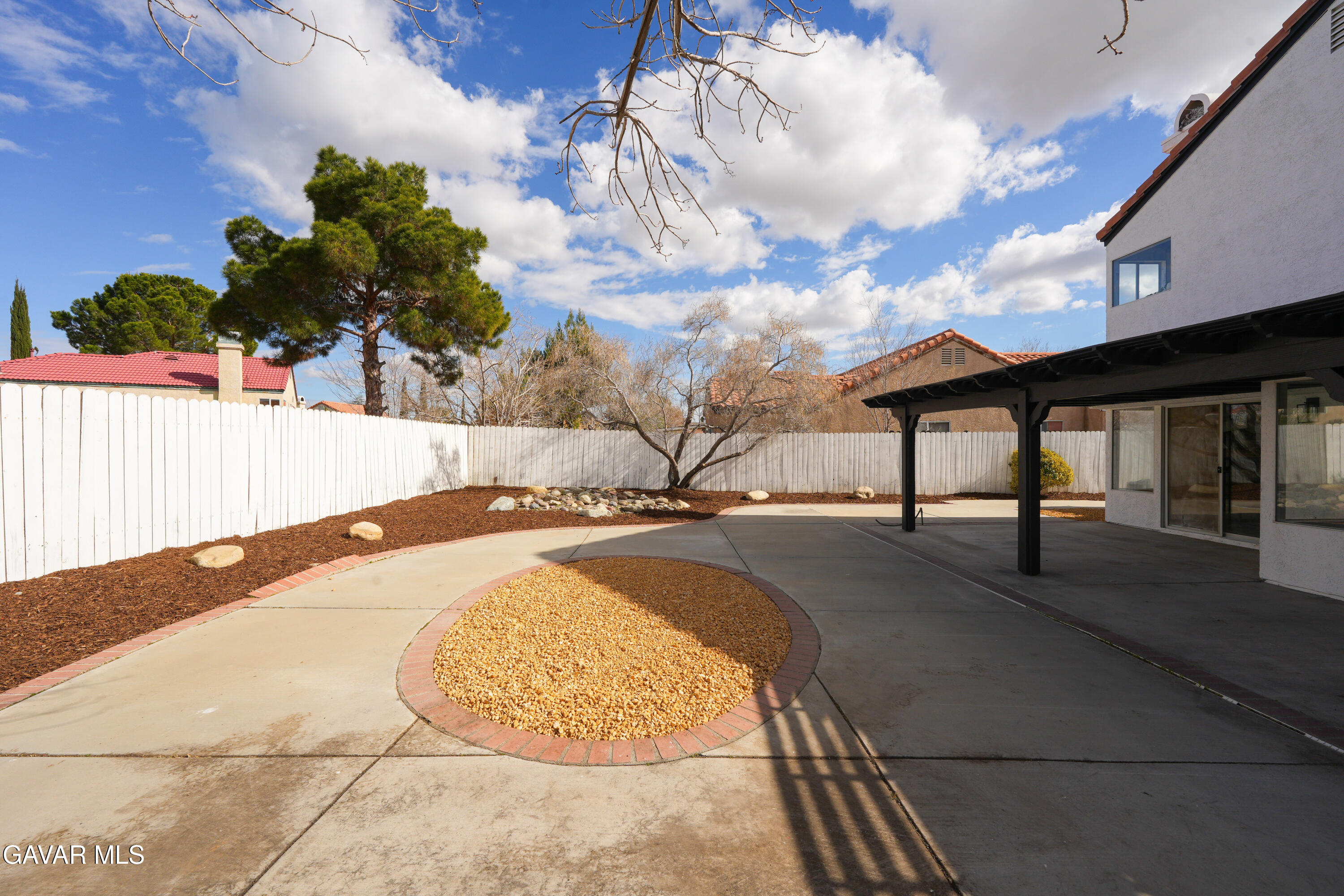 5139 Saint Laurent Place