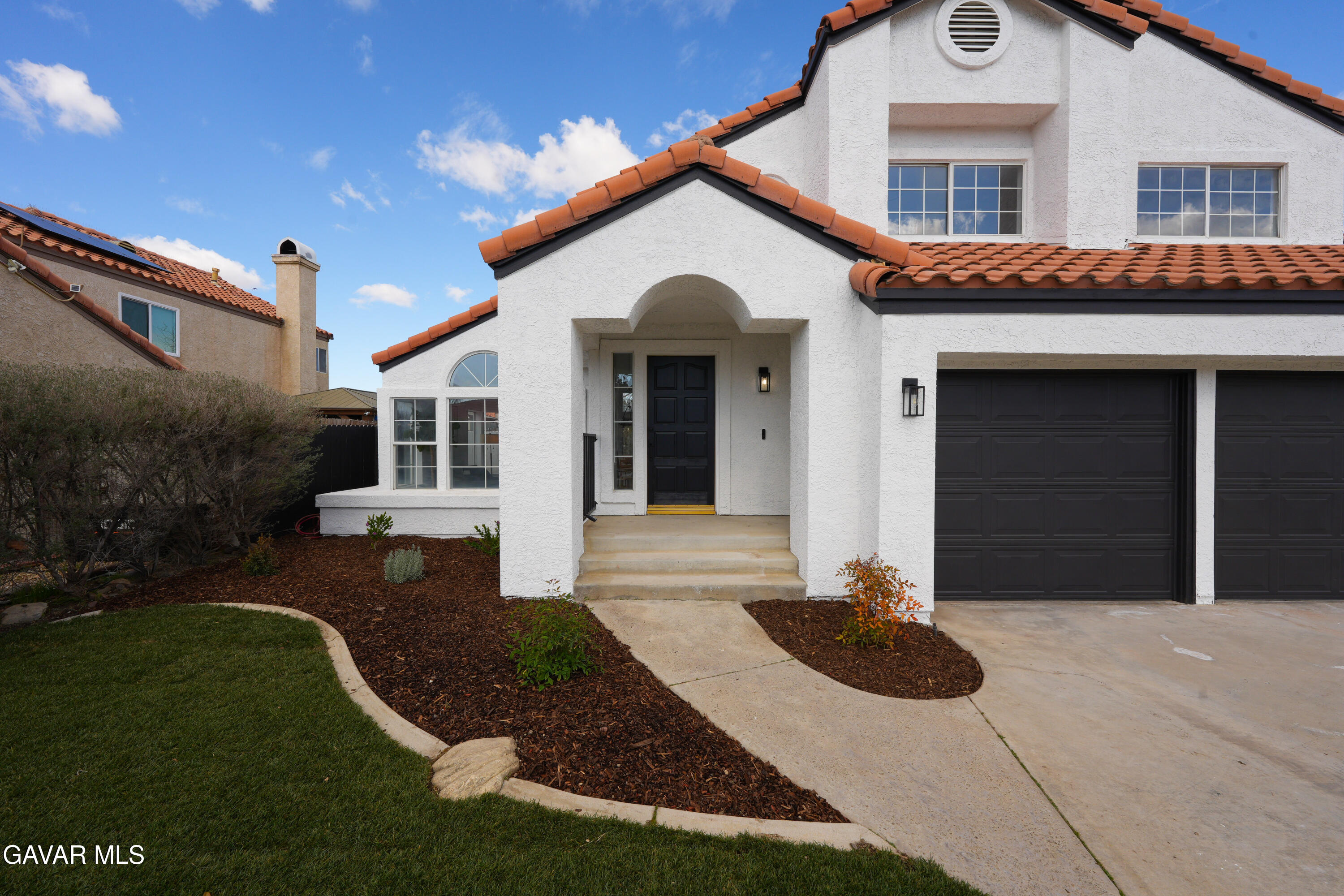 5139 Saint Laurent Place